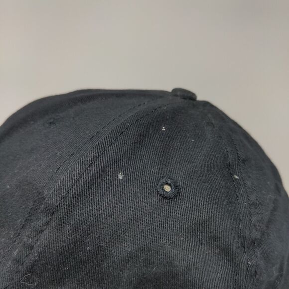 Case IH Men's Strapback Hat Black Red Striped 3D Metallic Logo - Picture 6 of 11